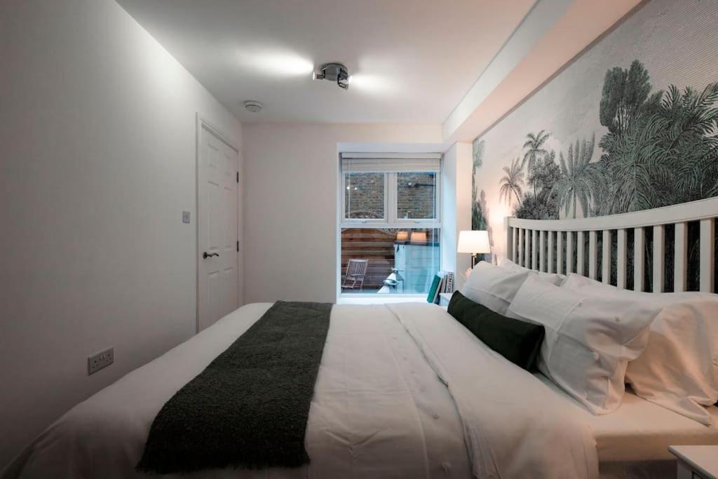 Holiday Home 2Br L 2Ba With Patio-Sleep 6 لندن المظهر الخارجي الصورة